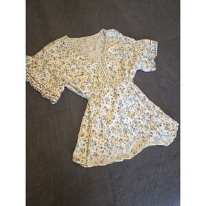Max Studio Floral V-Neck Ruffle Sleeve Blouse Womens Small White Blue‎ Wrap Top